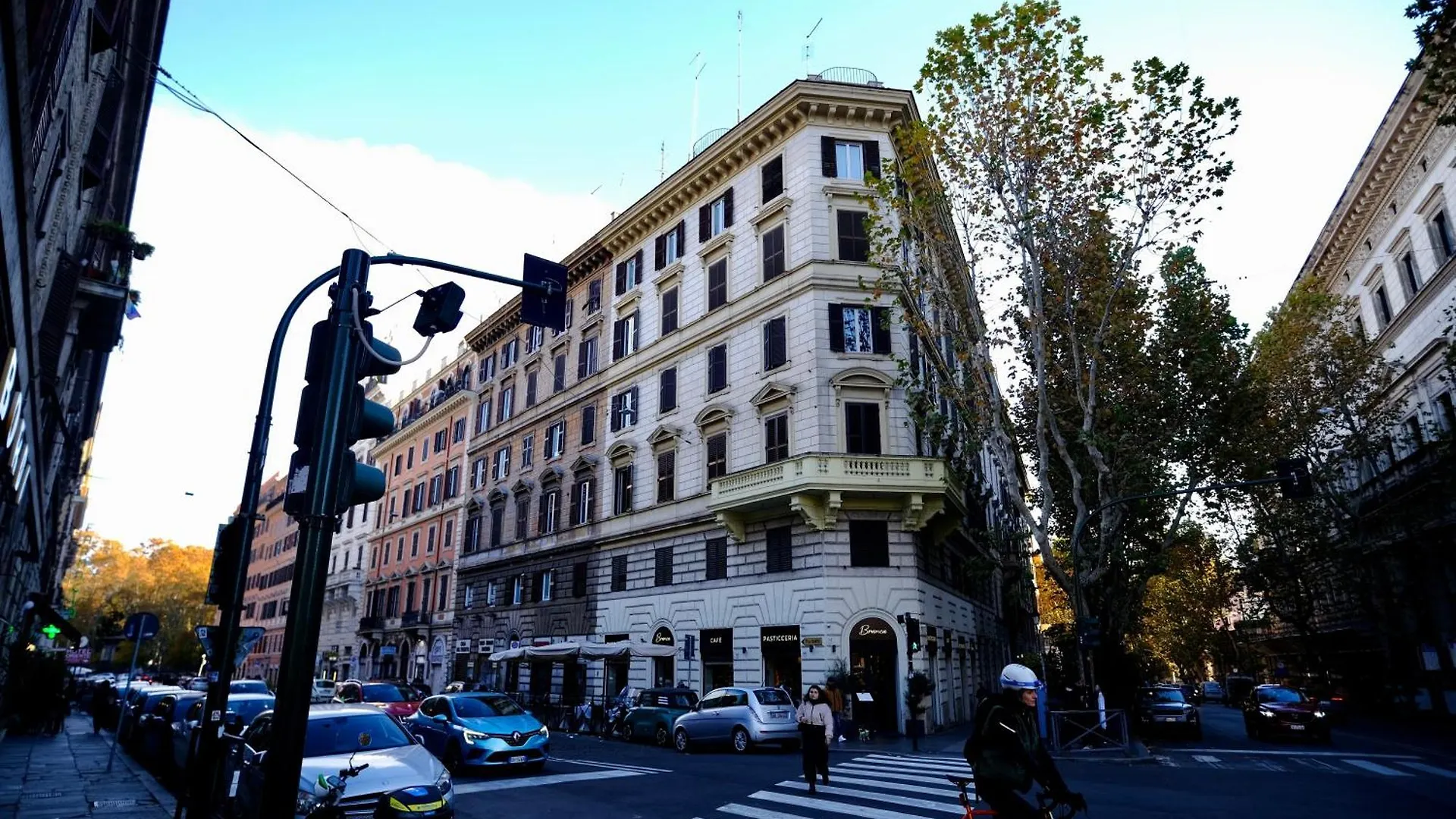 Maison Almo Rome 0*,