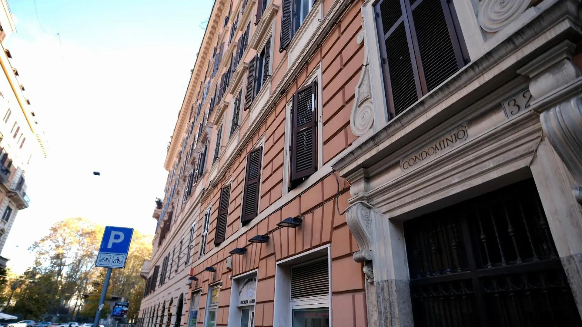 Maison Almo Rome 0*,  Italy