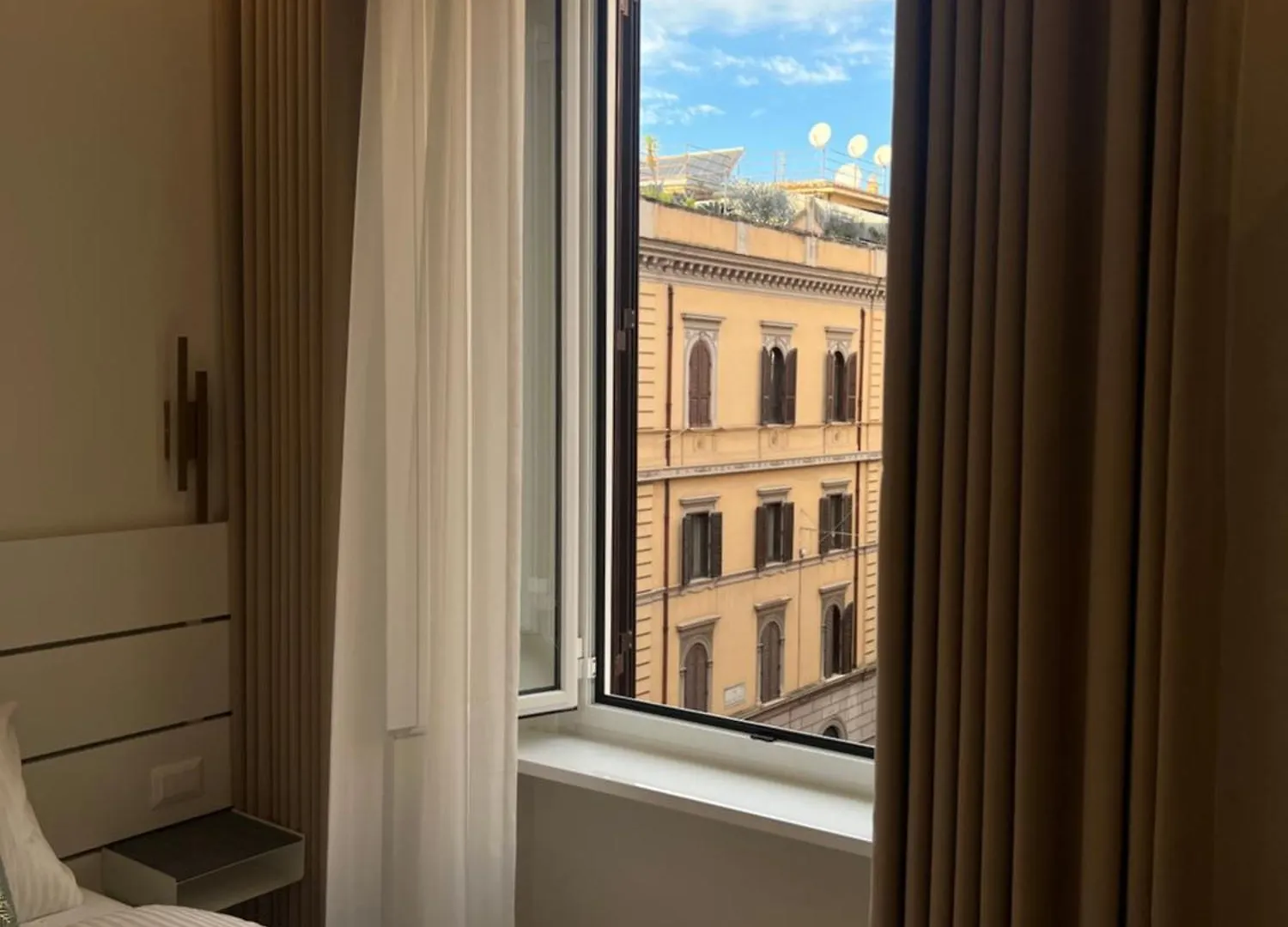 Maison Almo Rome 0*,